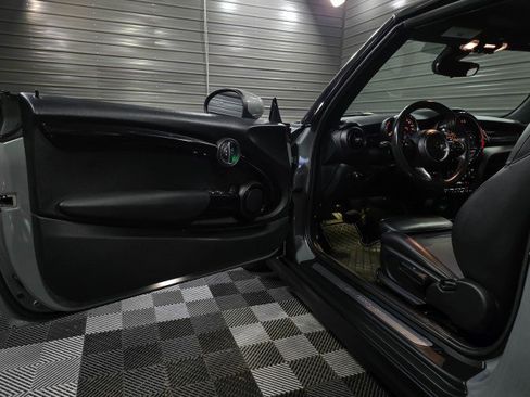 Used 2020 MINI Cooper S image 29