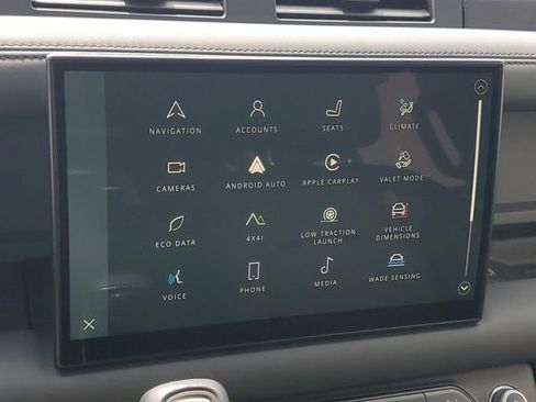 Certified 2023 Land Rover Defender 130 X-Dynamic SE AWD/4WD image 27