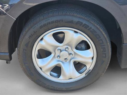 Used 2017 Subaru Forester 2.5i AWD/4WD image 22