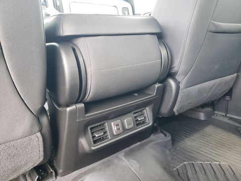 Used 2023 Chevrolet Silverado 2500 LT w/ Convenience Package AWD/4WD image 33