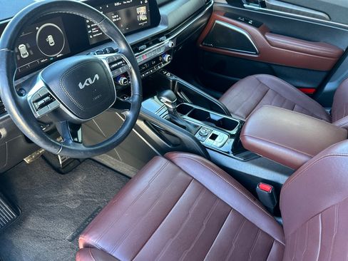 Used 2024 Kia Telluride SX Prestige AWD/4WD image 11