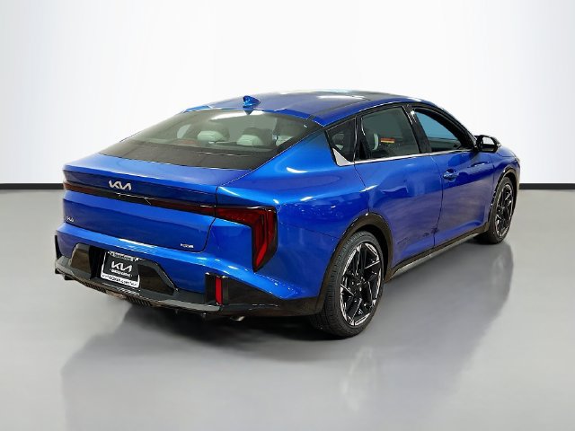 New 2025 Kia K4 EX w/ GT-Line Premium Package FWD image 7