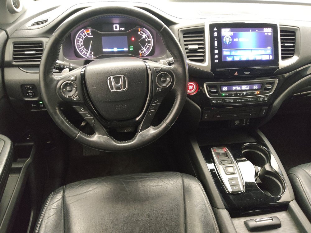 Used 2017 Honda Pilot Touring image 22