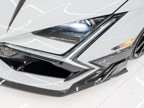 Used 2025 Lamborghini Revuelto AWD/4WD image 37