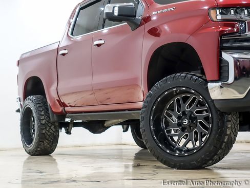 Used 2019 Chevrolet Silverado 1500 LTZ w/ LTZ Plus Package image 4