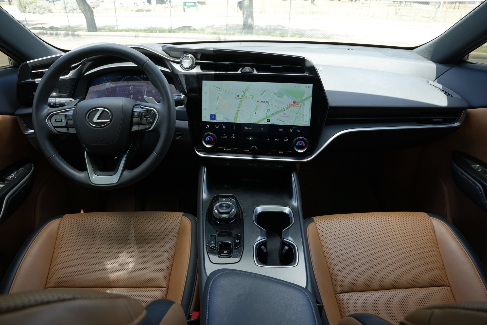 Used 2023 Lexus RZ 450e Premium w/ Accessory Package (Z1) AWD/4WD image 8