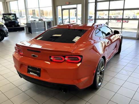 Used 2020 Chevrolet Camaro LT w/ RS Package image 45