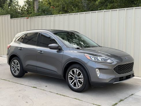 Used 2021 Ford Escape SEL FWD image 9