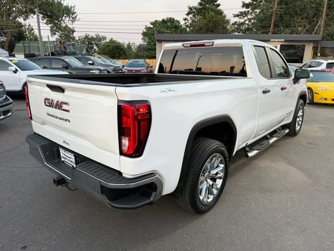 Used 2022 GMC Sierra 1500 Pro w/ Sierra Value Package AWD/4WD image 9