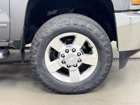 Used 2017 Chevrolet Silverado 2500 LT w/ All Star Edition image 4
