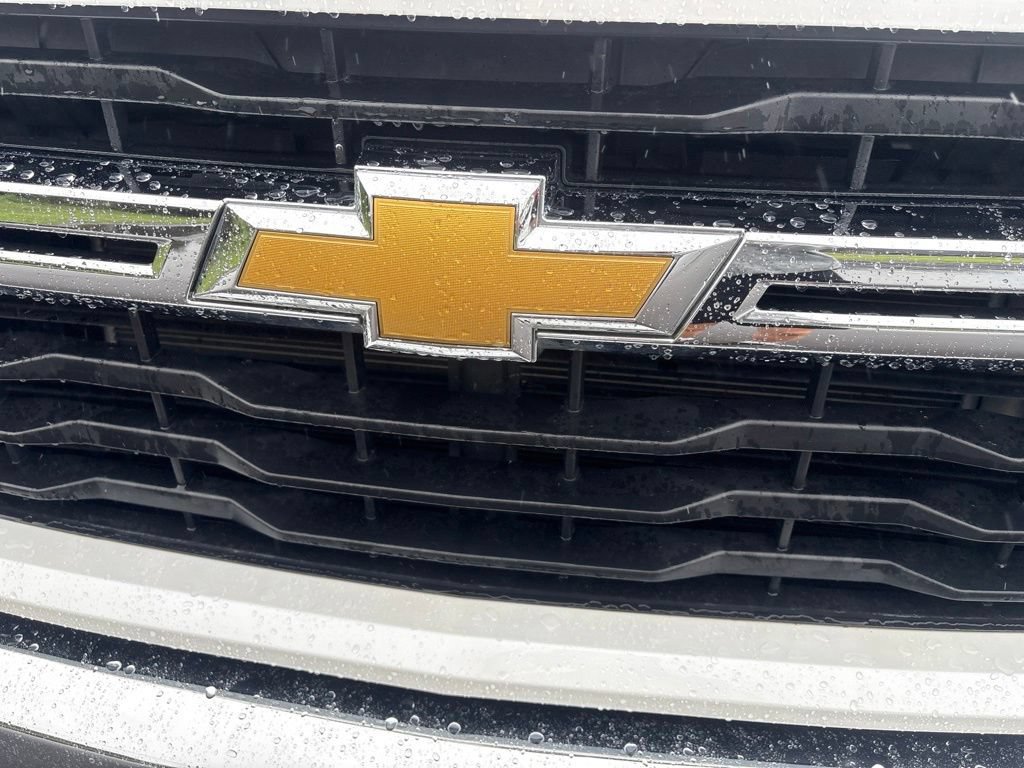 Used 2024 Chevrolet Silverado 2500 LT AWD/4WD image 12