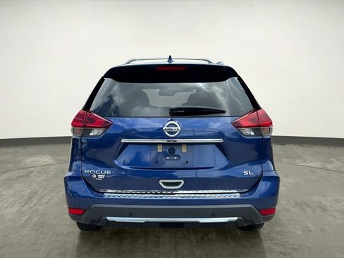 Used 2020 Nissan Rogue SL w/ Premium Package FWD image 6