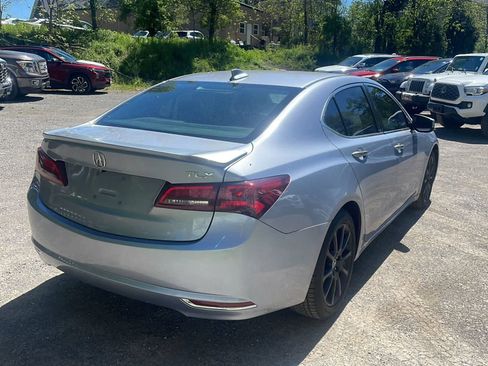 Used 2015 Acura TLX V6 w/ Technology Package FWD image 7