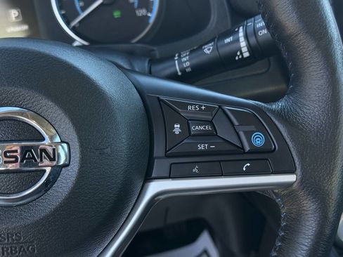 Used 2021 Nissan Leaf SL Plus image 16