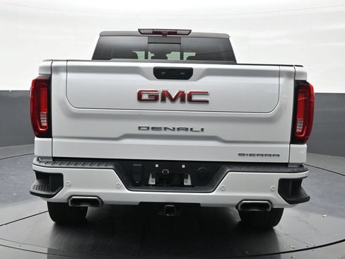 Used 2023 GMC Sierra 1500 Denali w/ Denali Carbonpro Edition AWD/4WD image 4