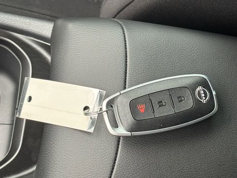 New 2026 Nissan Kicks S image 27