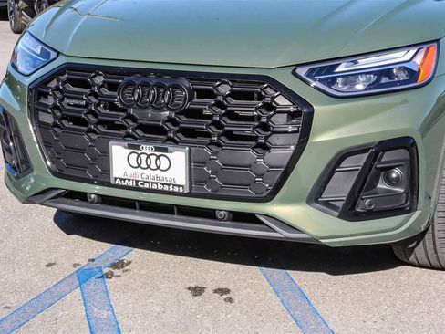 Used 2023 Audi Q5 e Premium Plus w/ Premium Plus Package image 5