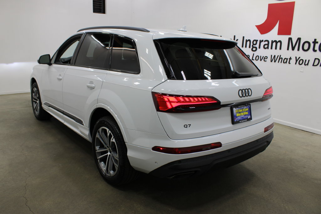 New 2026 Audi Q7 2.0T Premium AWD/4WD image 3