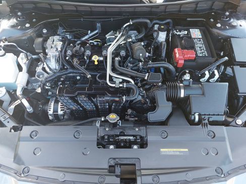 Used 2025 Nissan Altima 2.5 S FWD image 27