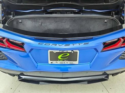 Used 2023 Chevrolet Corvette Stingray Premium Conv w/ Stealth Interior Trim Package RWD image 14