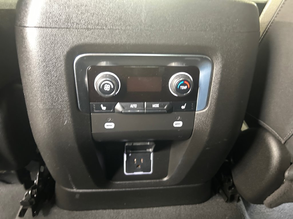 Used 2023 Chevrolet Tahoe High Country w/ LPO, Illumination Package AWD/4WD image 18