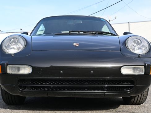 Used 1997 Porsche 911 Carrera 4 image 8
