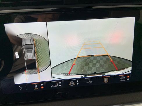 Used 2025 GMC Sierra 1500 Denali image 13