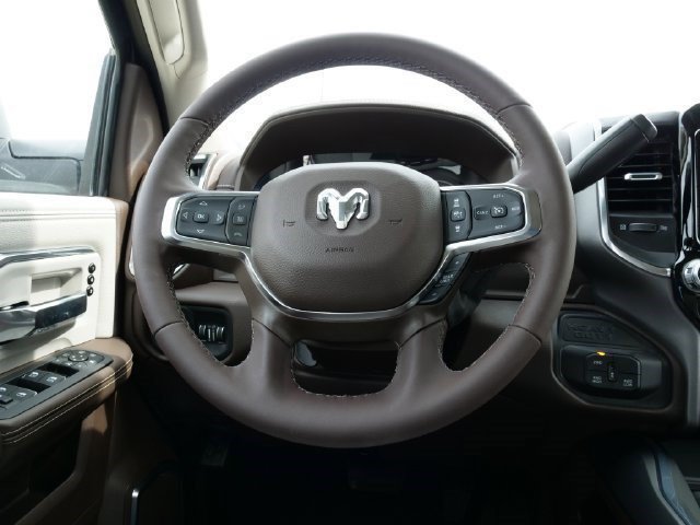 Used 2025 RAM 2500 Laramie AWD/4WD image 18