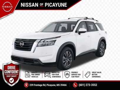 Used 2022 Nissan Pathfinder SV