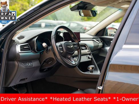 Used 2025 Genesis G70 2.5T image 14