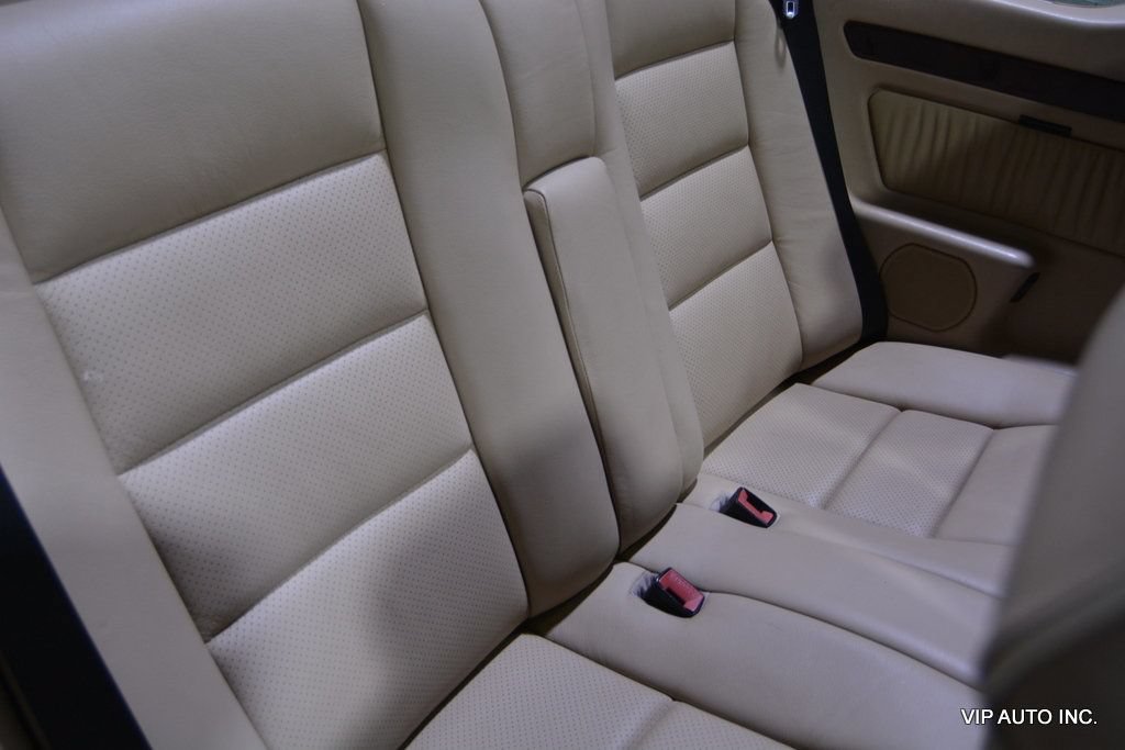 Used 1995 Mercedes-Benz E 320 Convertible image 36
