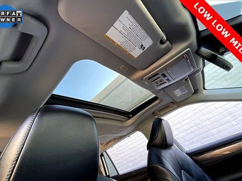 Used 2023 Toyota Highlander Limited image 29