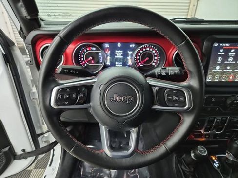 Used 2018 Jeep Wrangler Unlimited Rubicon image 22