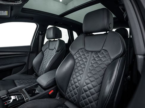 Certified 2025 Audi SQ5 Premium Plus w/ Premium Plus Package image 18