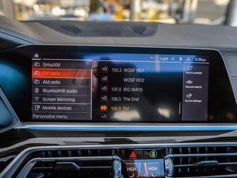 Used 2021 BMW X6 xDrive40i w/ M Sport Package image 22