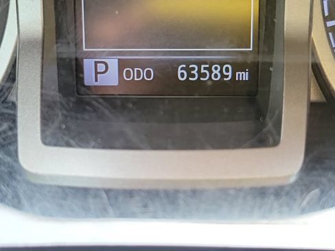 Used 2023 Toyota Tacoma SR5 RWD image 19