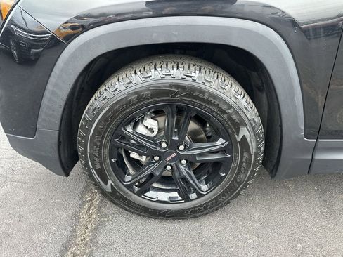 Used 2022 GMC Terrain AT4 w/ Infotainment Package II image 10