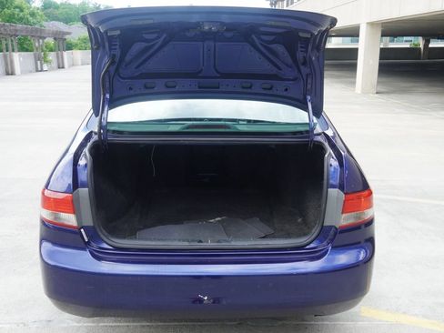 Used 2004 Honda Accord LX image 28