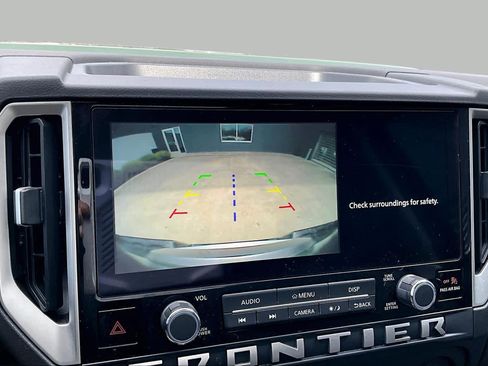 Certified 2025 Nissan Frontier SV RWD image 27