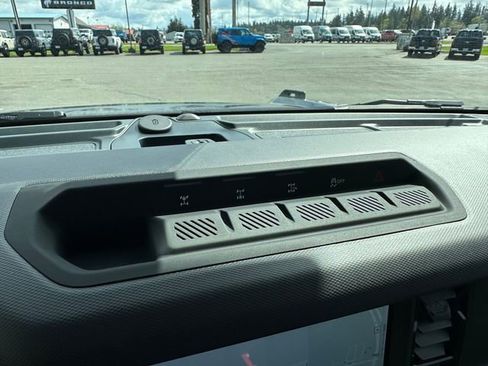 New 2026 Ford Bronco Big Bend image 17