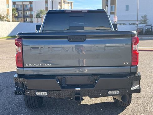 Used 2020 Chevrolet Silverado 2500 LT w/ Texas Edition image 5