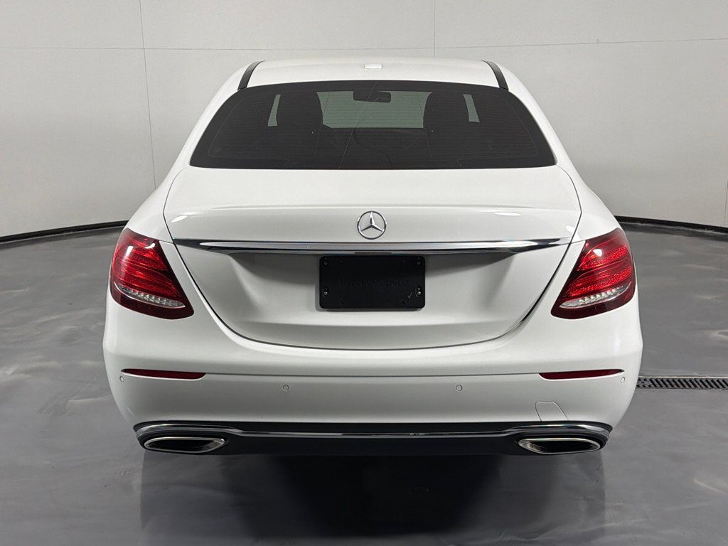 Used 2019 Mercedes-Benz E 300 4MATIC w/ Premium 1 Package image 6