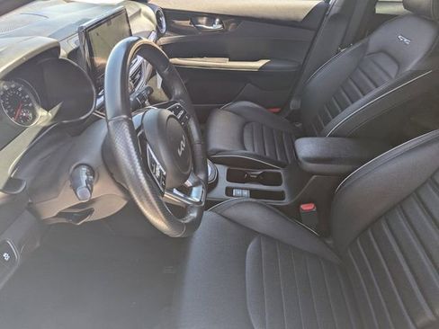 Used 2023 Kia Forte GT-Line w/ GT-Line Premium Package image 22