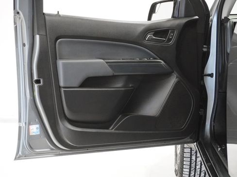 Used 2018 Chevrolet Colorado Z71 image 13