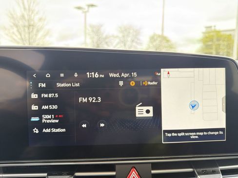 New 2026 Hyundai Elantra Limited FWD image 18