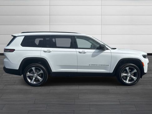 New 2026 Jeep Grand Cherokee L Limited AWD/4WD image 3