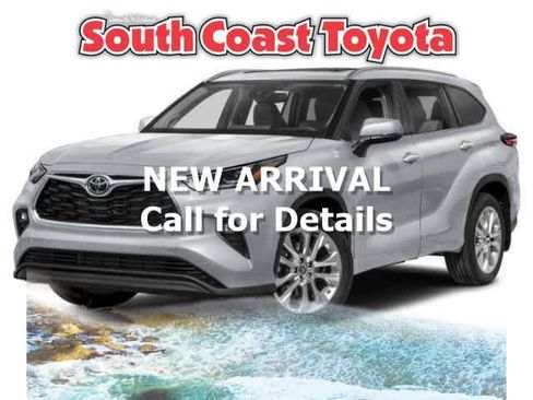 Used 2023 Toyota Highlander Limited FWD image 1