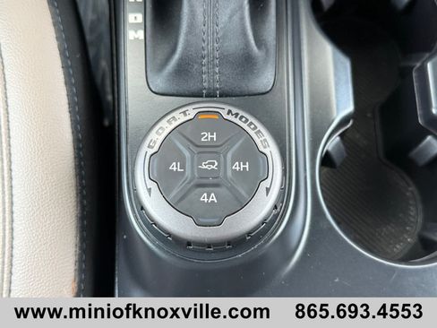 Used 2024 Ford Bronco Wildtrak AWD/4WD image 21
