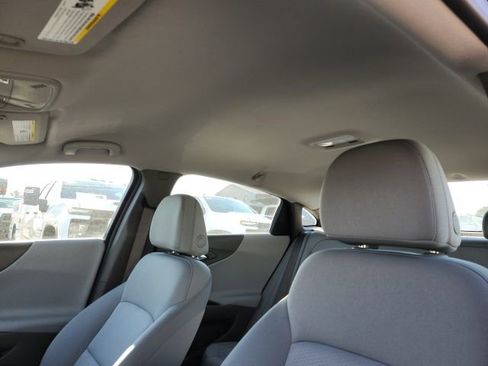 Certified 2025 Chevrolet Malibu LT image 30