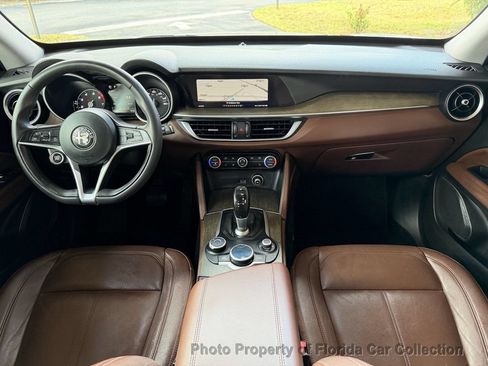 Used 2018 Alfa Romeo Stelvio Ti AWD/4WD image 35